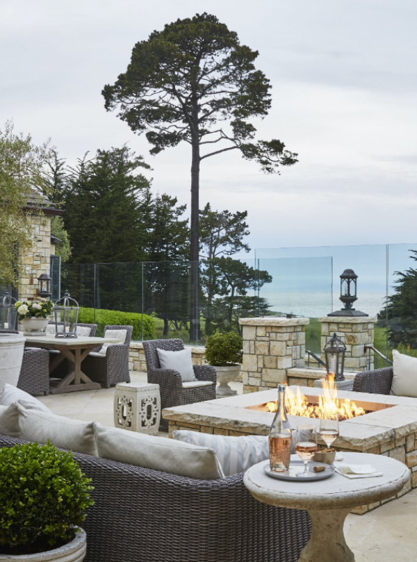 Tempat Api Taman Bergaya Pantai